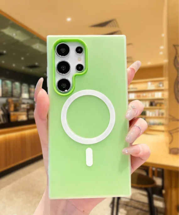 Candy 2 in 1 with MagSafe - Green